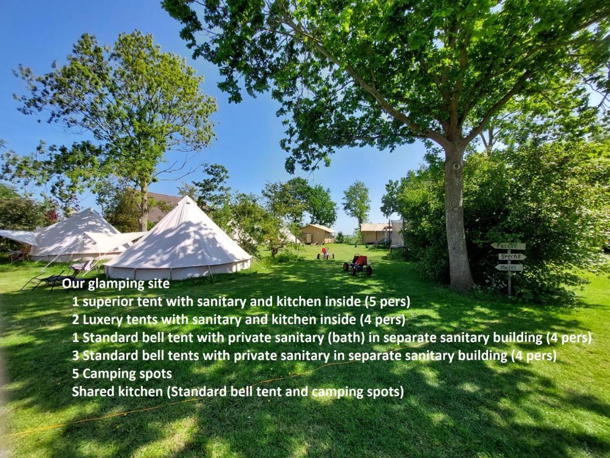 Glamping Essenhof Hotel อาชเตแกร์เกอ ภายนอก รูปภาพ